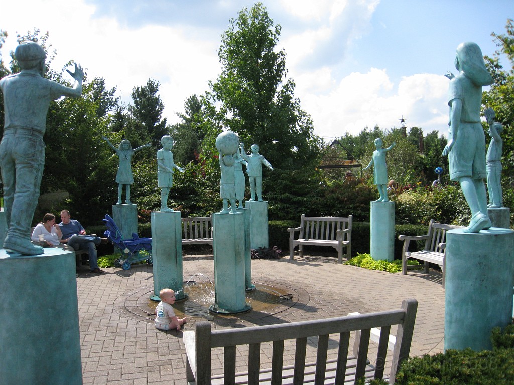 Michigans West Coast 2009 1630.jpg - Labor Day 2009. A trip along Michigans west coast to see beachs, art and buffets.